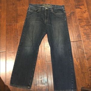 American Eagle Outfitters dark wash men’s jeans